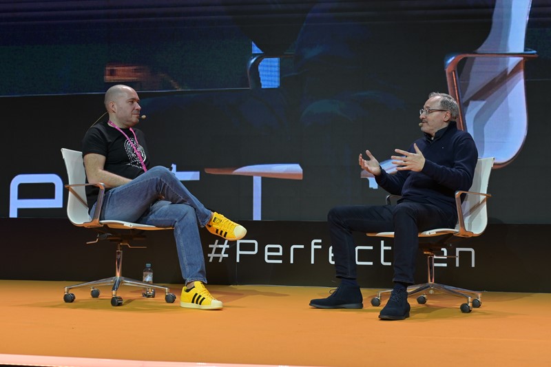 Damir Sabol u intervjuu jedan na jedan, koji je vodio Dragan Petric, govorio je o aktualnim tehnološkim temama i onima na kojima će naglasak biti u bližoj budućnosti