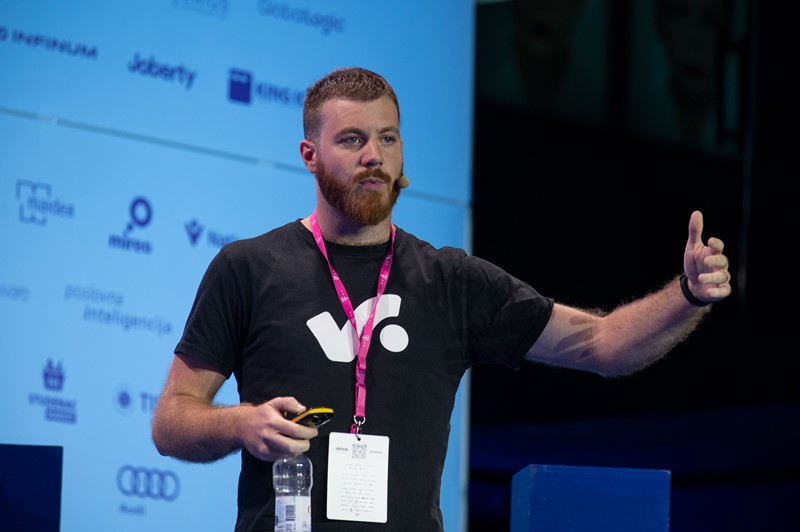 Jan Varljen iz Productivea govorio je o "vrućoj" temi ESOP-a, programa nagrađivanja zaposlenika dodjelom dioničkih opcija, tj. udjela u vlasništvu kompanije