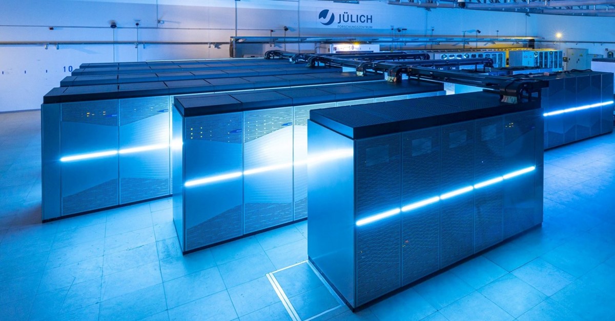 EuroHPC JU, europsko zajedničko poduzeće za računalstvo visokih performansi, odabralo je Forschungszentrum Jülich – partnera u njemačkom Gauss centru za superračunalstvo – da upravlja prvim europskim superračunalom sljedeće generacije 📷 Forschungszentrum Jülich