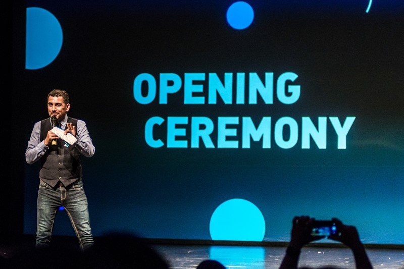 Peter Hopwood, voditelj kakvog bi poželjela svaka konferencija