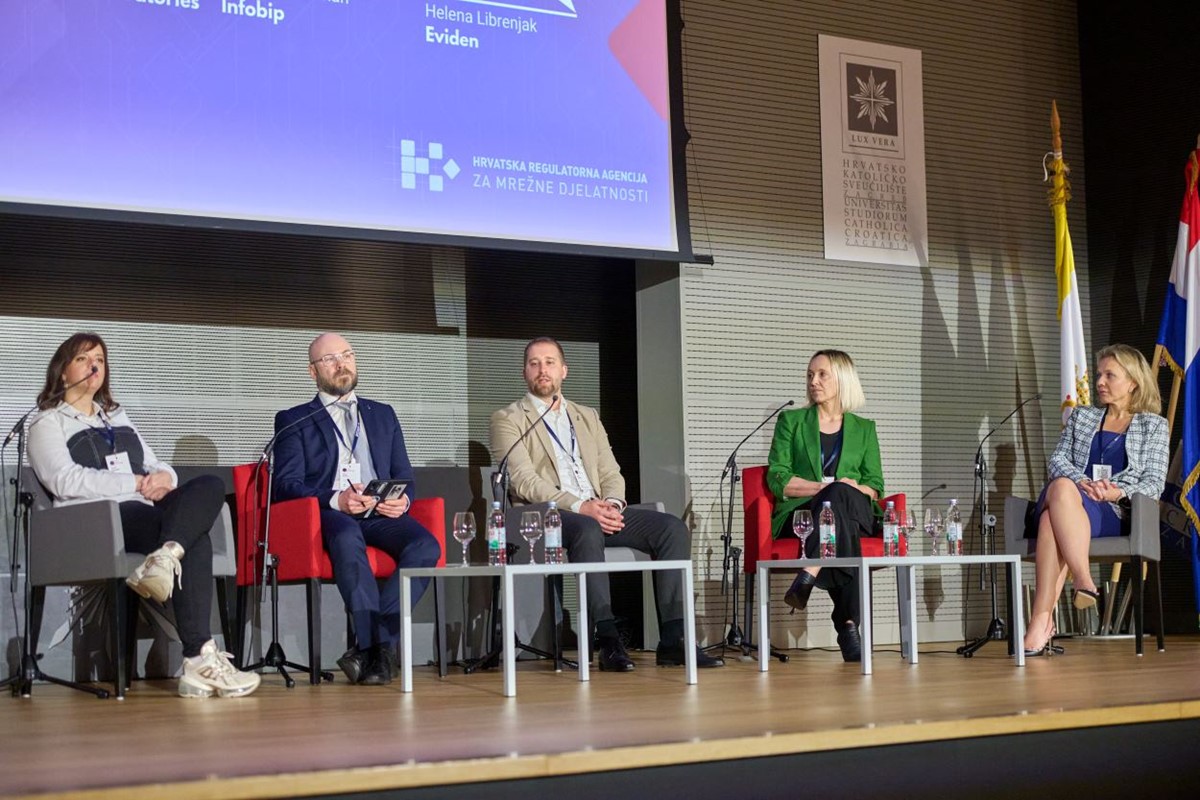 Ovogodišnja konferencija nam je kroz pet zanimljivih izlaganja predstavila mogućnosti primjene nekih novih tehnologija